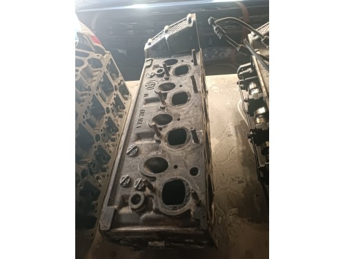BMW e36 3.16i 3.18i 203 silindir kapağı