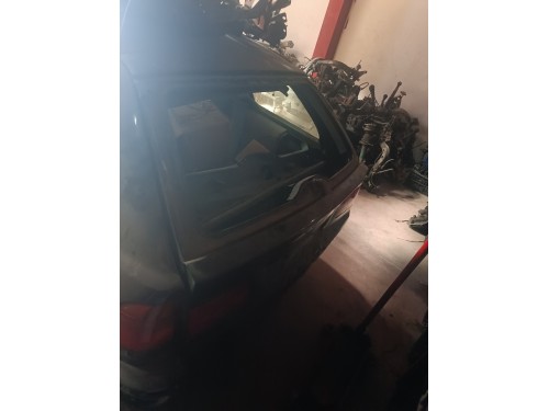 BMW e39 Touring bagaj kapağı